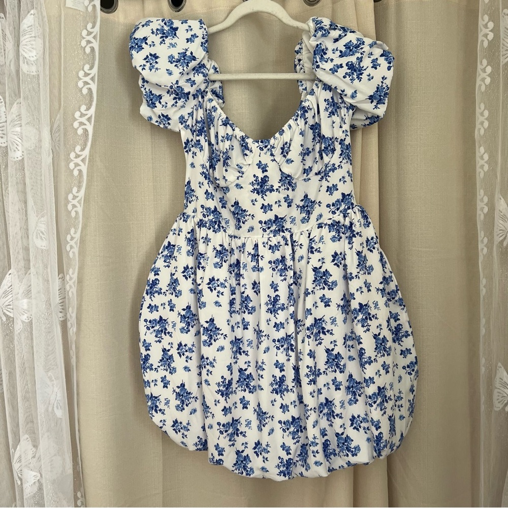 Women's White Floral Print Puff Sleeve Puffball Shift Dress